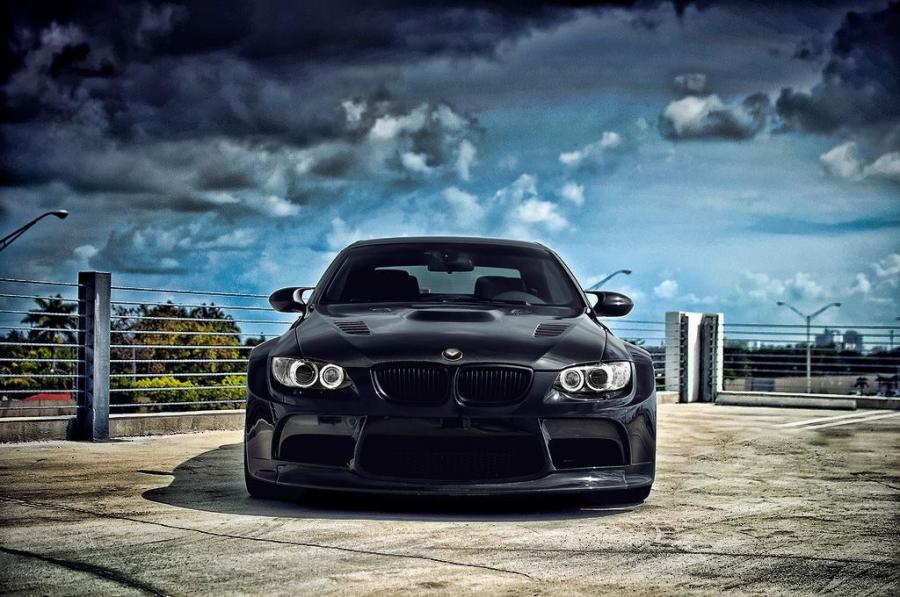  BMW M3 GTRS3 Black Version by Vorsteiner 2012 года  (фото 25 из 32)
